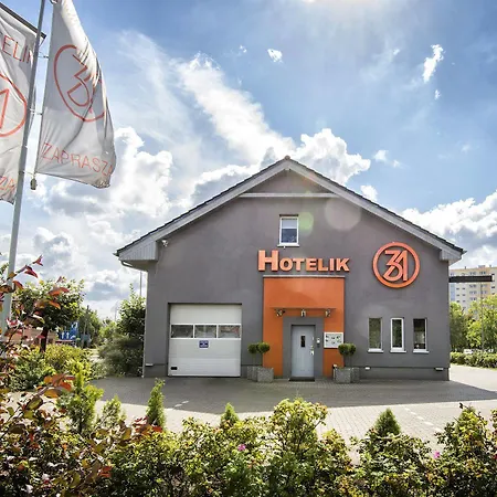 H31 Aparthotel 3*