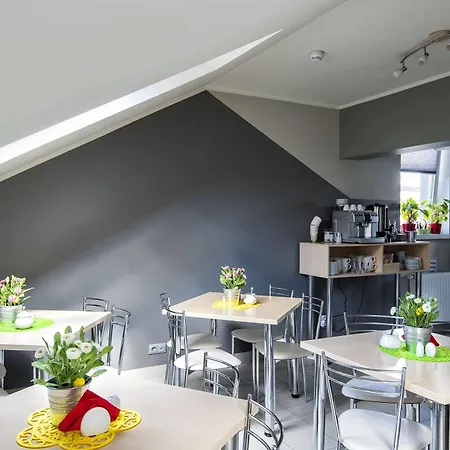 H31 Aparthotel 3*